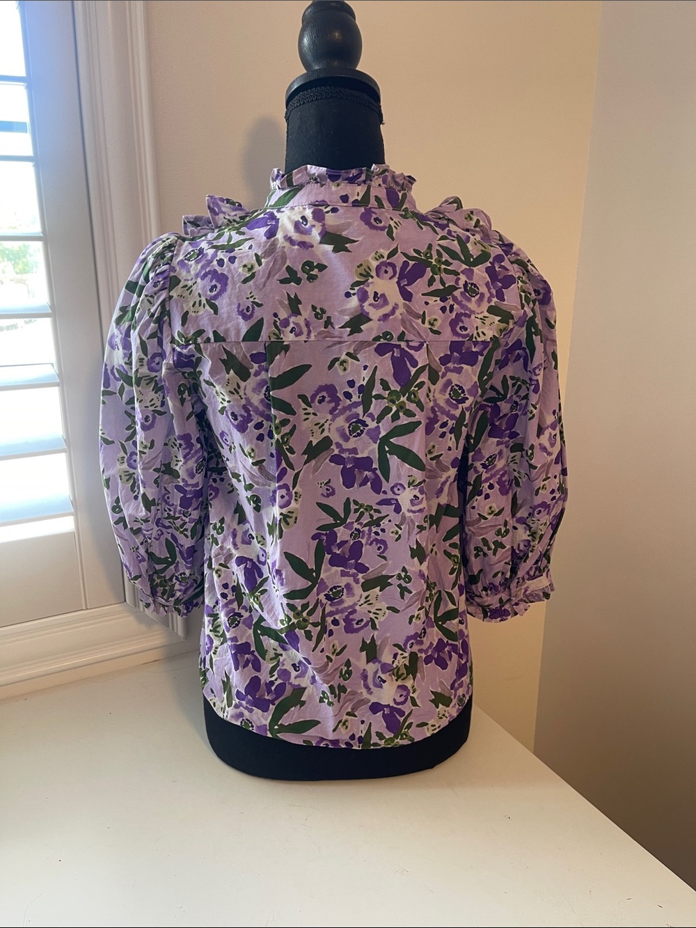 Avara  Ruffle Button-Front Top in Lavender - Picture 4 of 6
